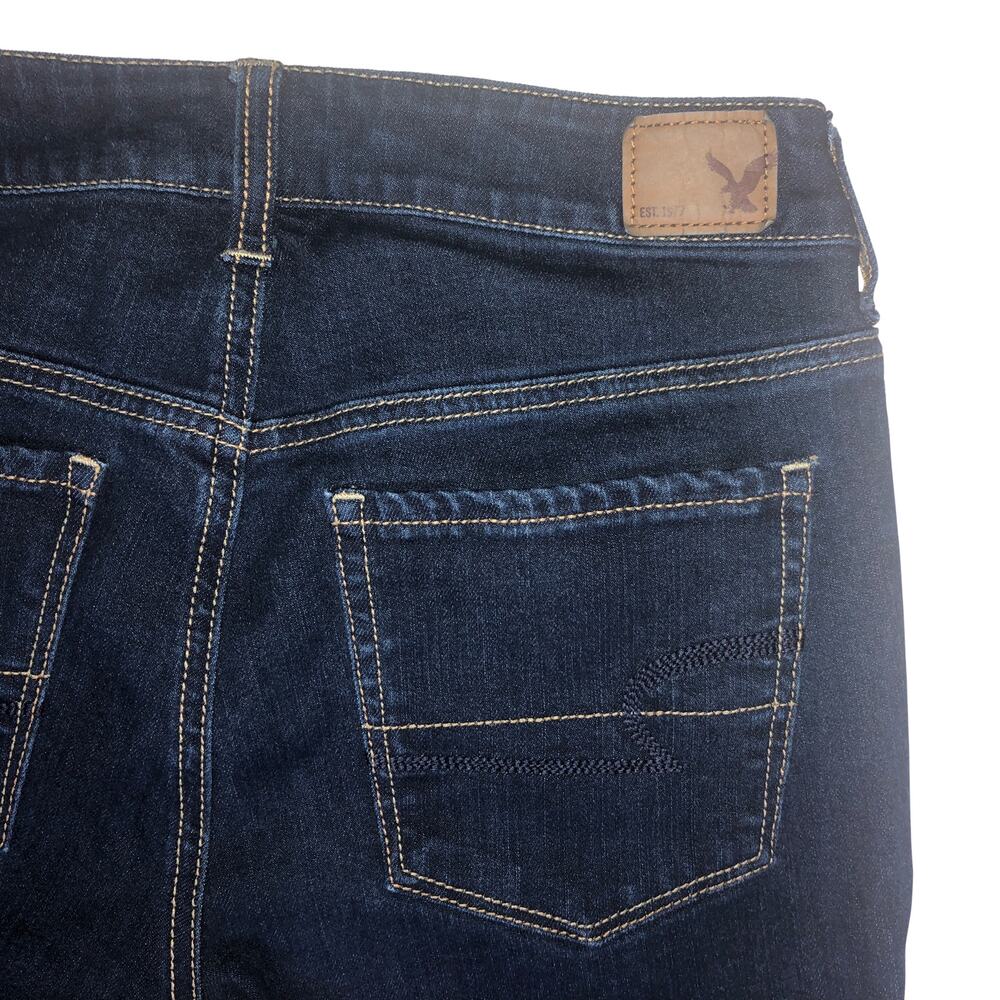 American Eagle Outfitters Dark Wash Super Stretch Jeans - Size 4 - Picture 7 of 11